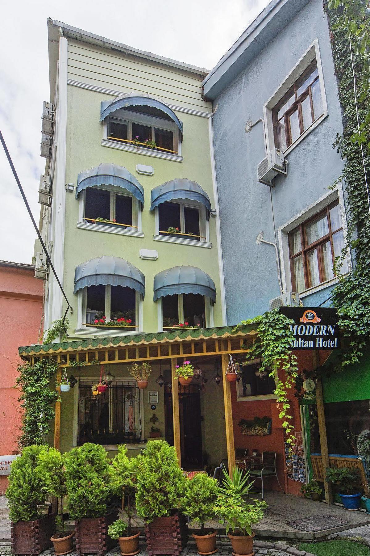 Modern Sultan Hotel 3*